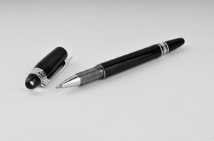 MontBlanc Starwalker Resin Rollerball Pen